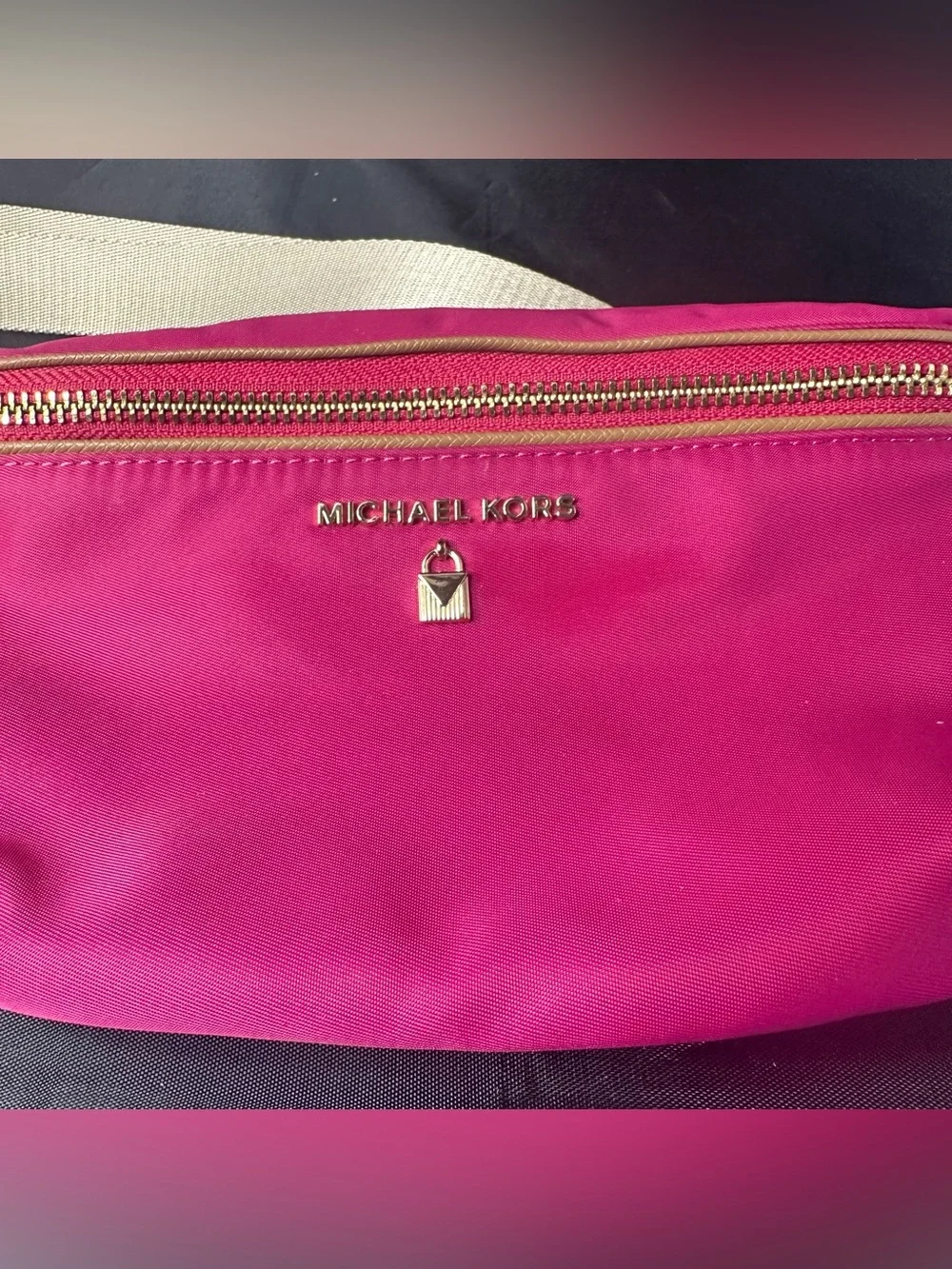 Michael Kors Hot Pink Nylon Belt Bag Fanny Pack Gold Hardware Adjustable Strap